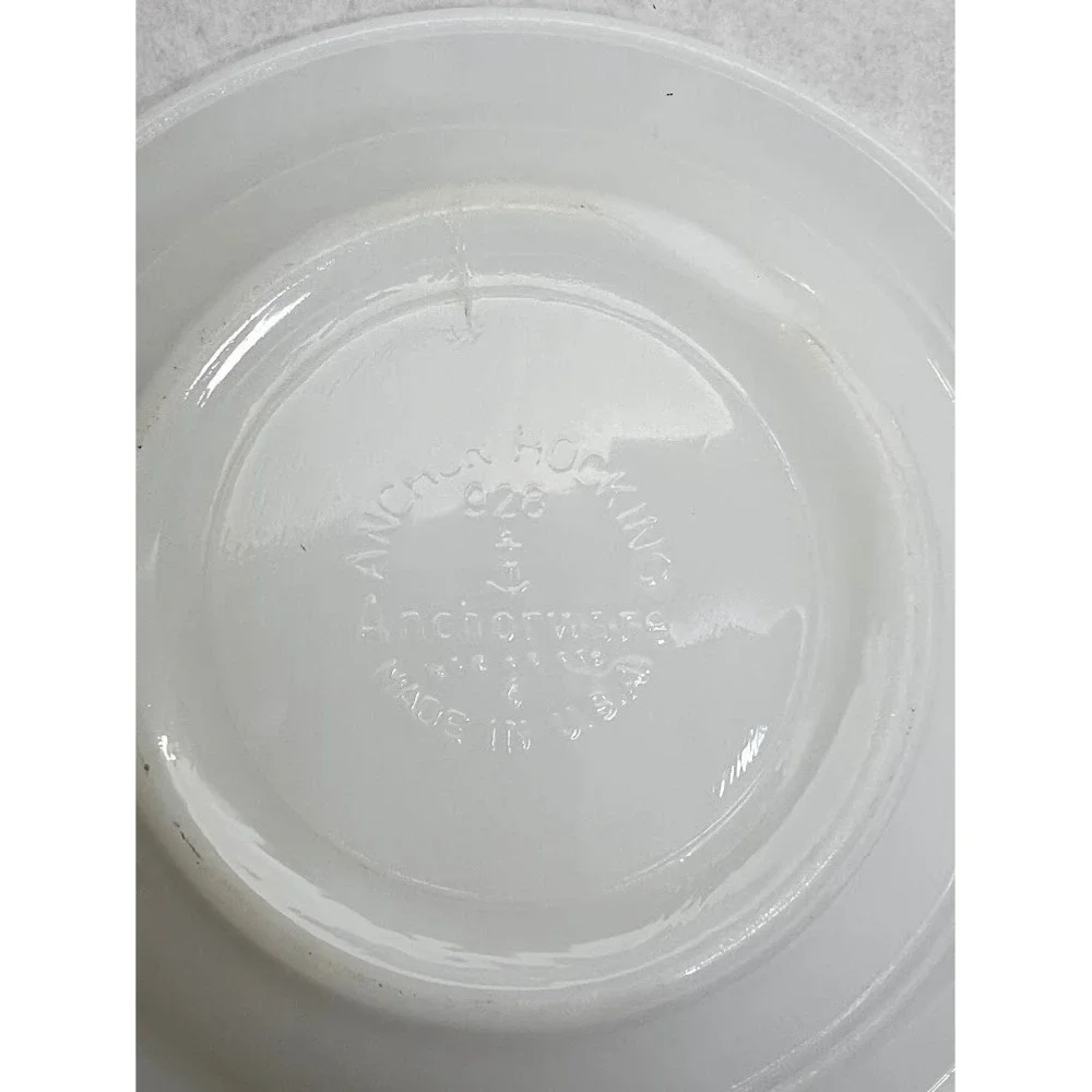 Vintage Anchor Hocking Fire-King Milk Glass Bowl Brown Floral Scroll 7.5in